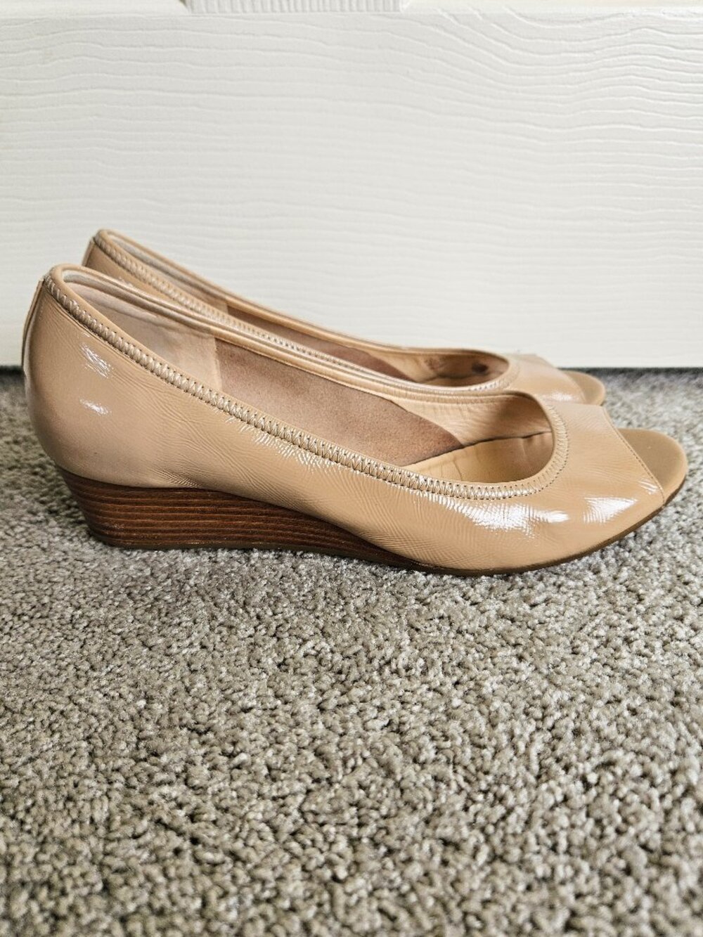 Cole Haan Nike Air Tan Patent Peep Toe Low Wedge Pumps Size 8